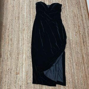 Nicole Miller Black Velvet Strapless Dress